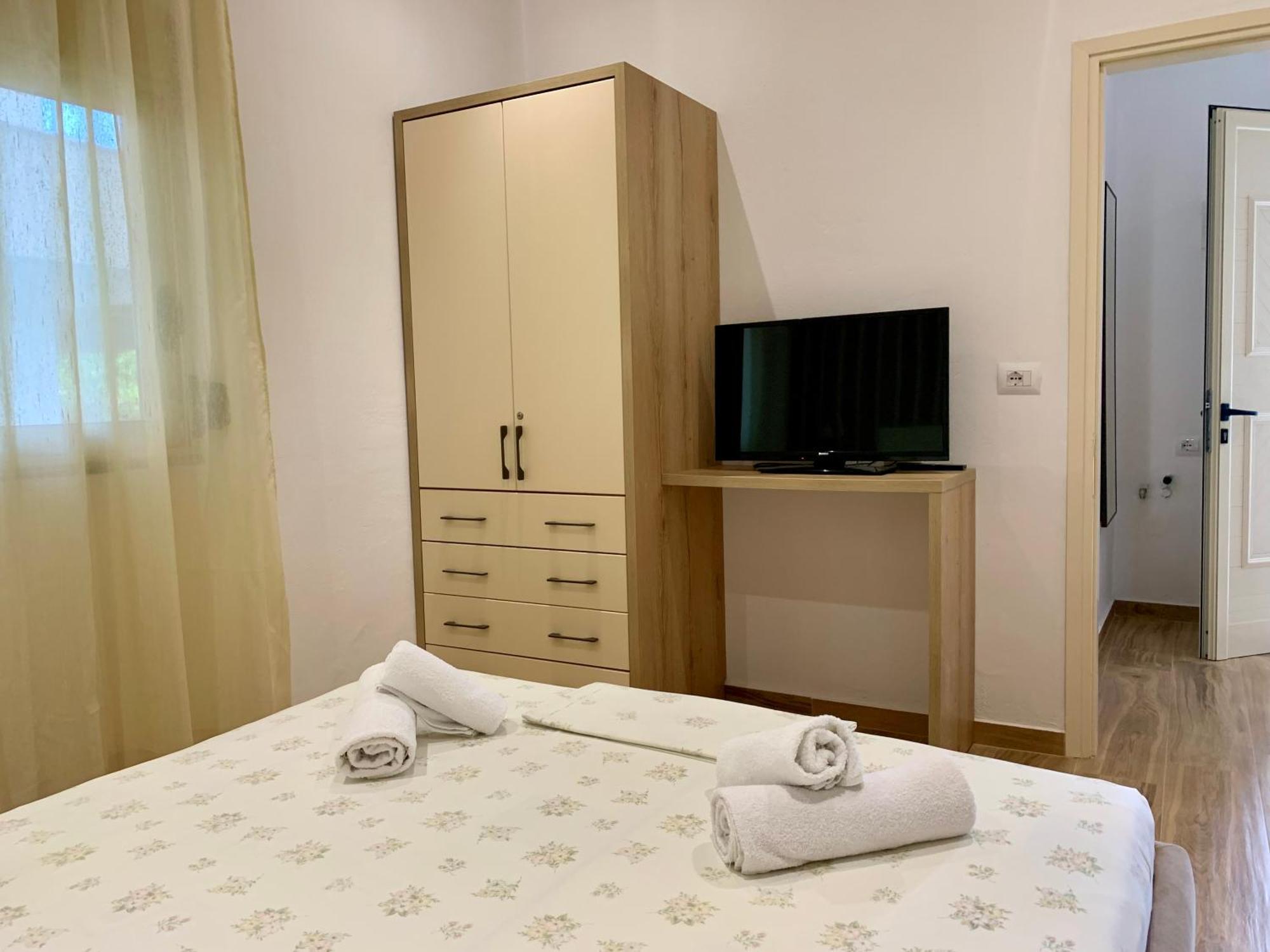 Duka Apts Sarandë Exterior foto