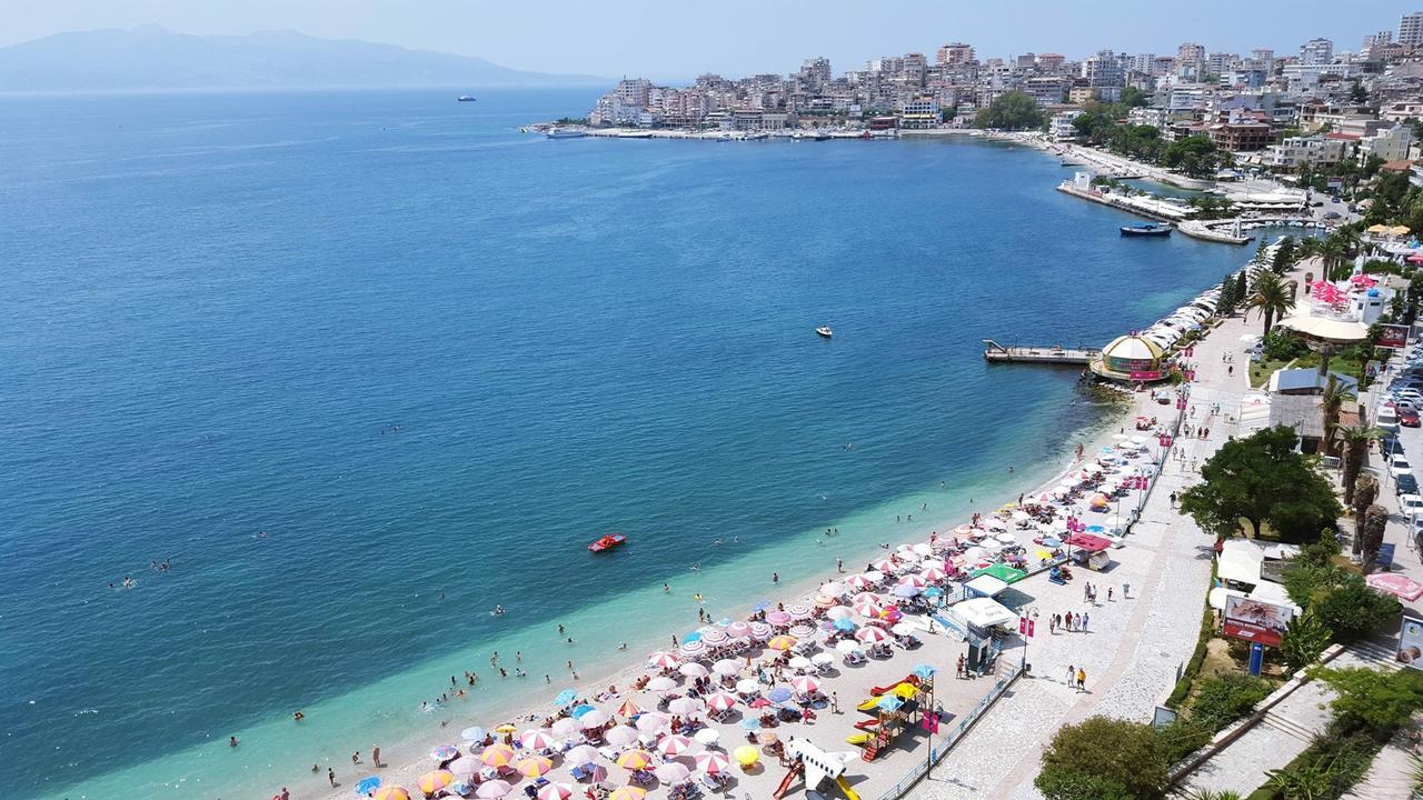 Duka Apts Sarandë Exterior foto